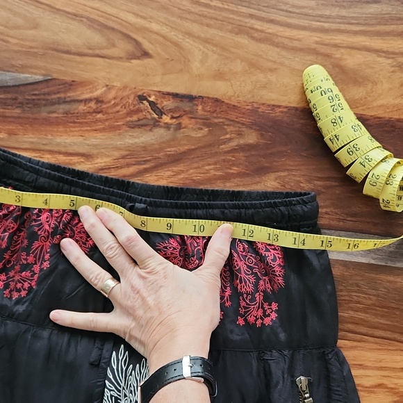 Desigual Bubble Skirt, Ladies 38, NWOT,  Drawstring Elastic waist goregous print - Picture 9 of 10